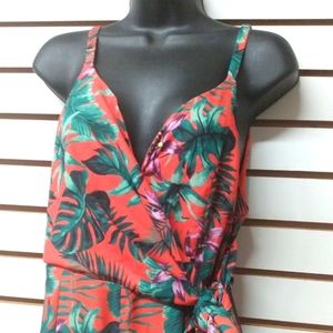 Jumpsuit flare Leg w/Tie @ waist💚🧡